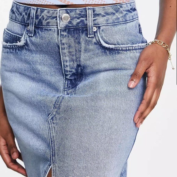 ASOS Miss Selfridge denim midi skirt in mid wash - Picture 3 of 5